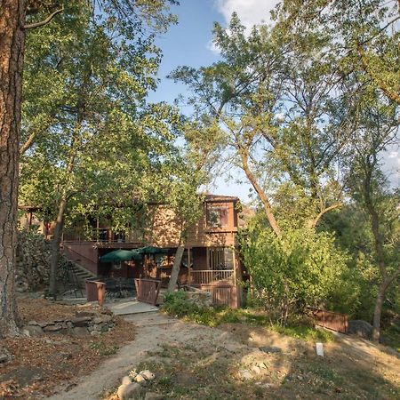 Quiet Mind Lodge, Spa & Retreat Sequoias 컨빌 외부 사진