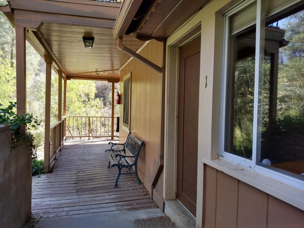 Quiet Mind Lodge, Spa & Retreat Sequoias 컨빌 외부 사진