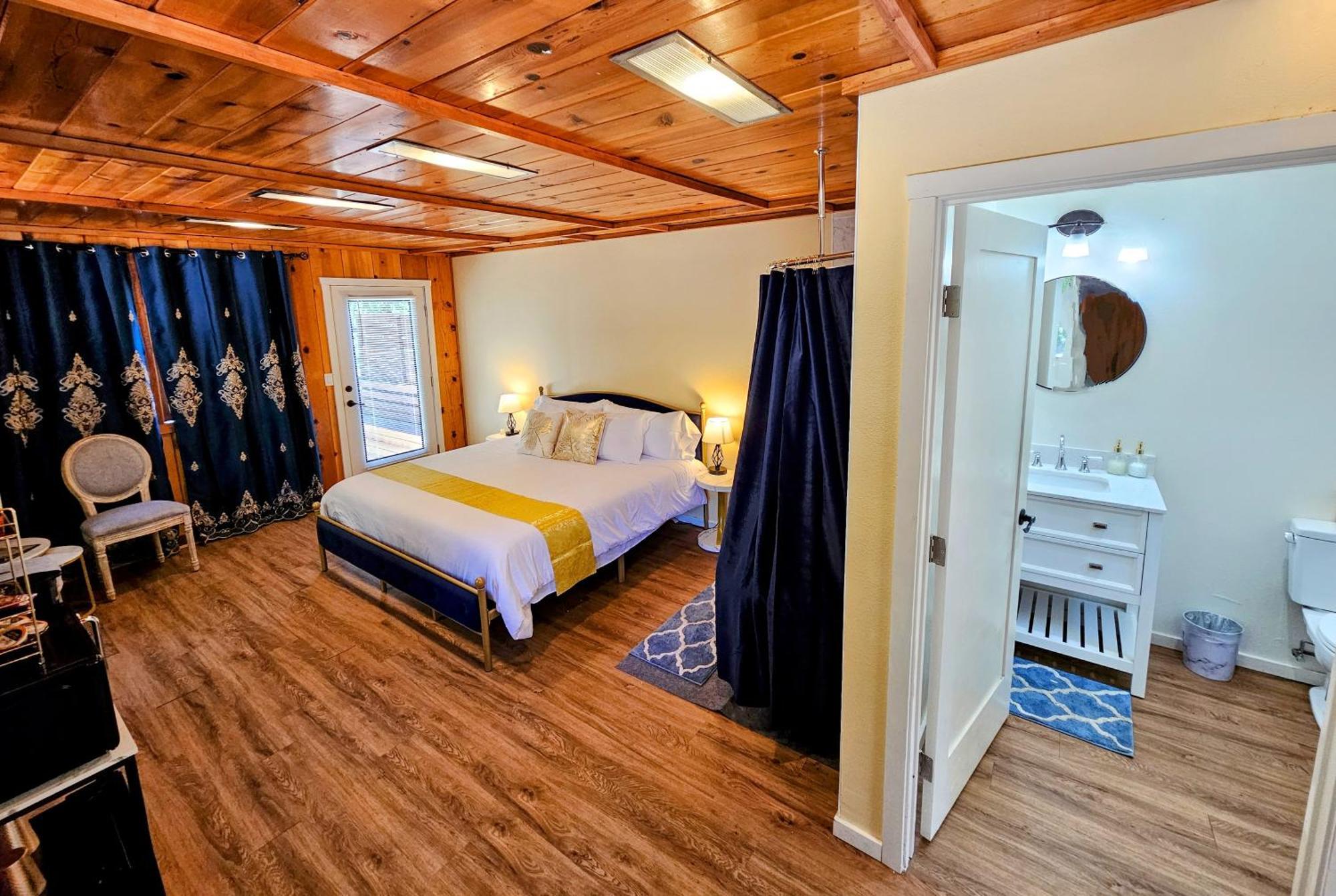 Quiet Mind Lodge, Spa & Retreat Sequoias 컨빌 외부 사진
